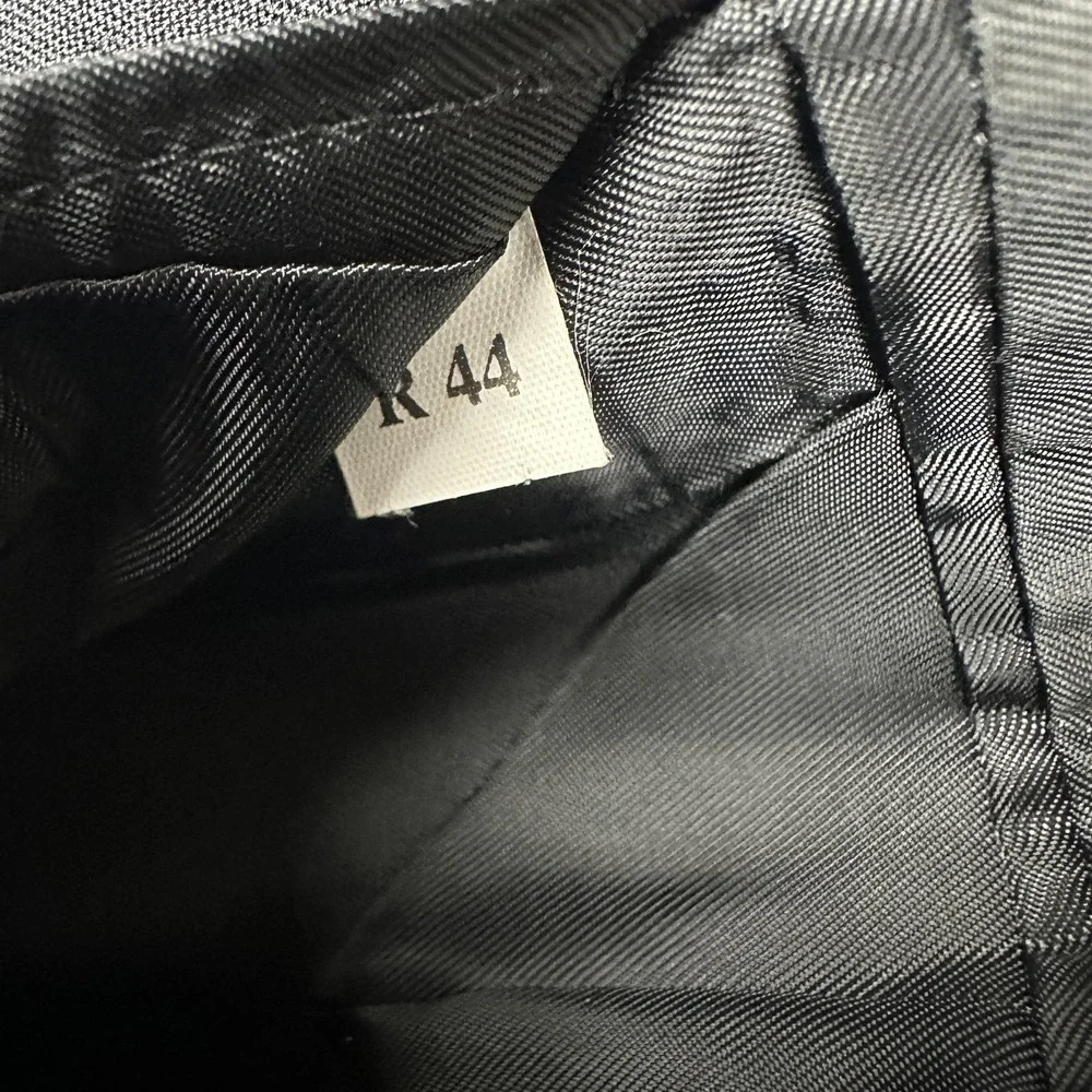 Tailors' Row Suit Mens 44R 36x31 Gray Wool 2 Piece Classic Fit Business Formal